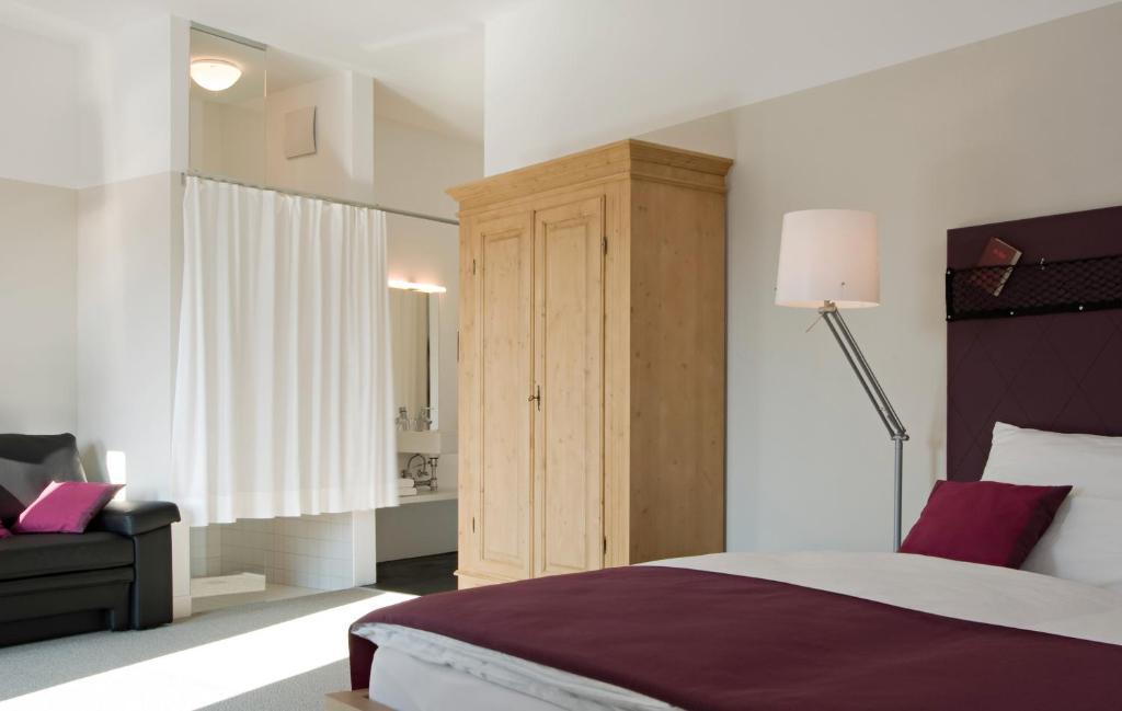 Hotel Zur Schonenburg Schönberg am Kamp Dış mekan fotoğraf